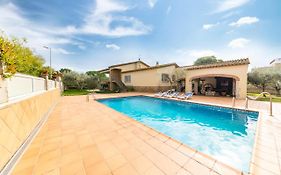 Villa Nuria